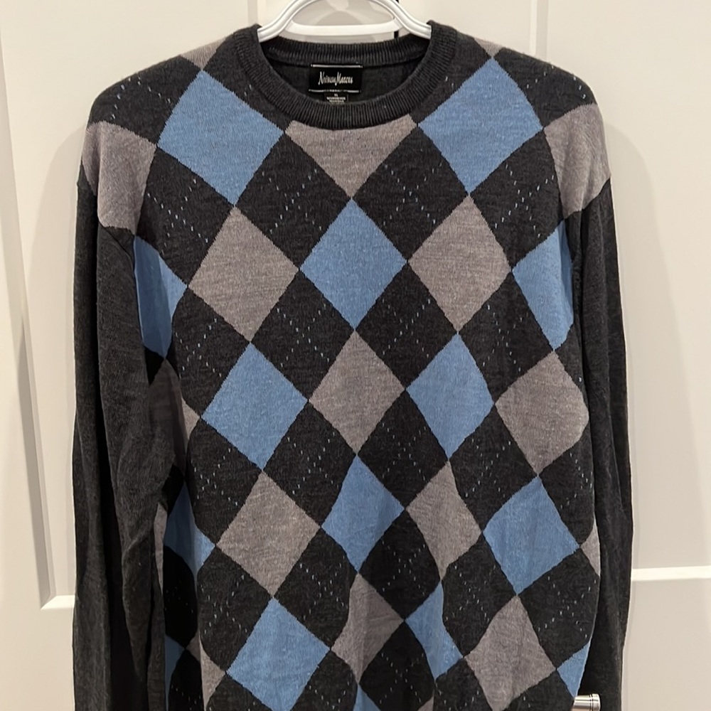 Neiman Marcus men’s sweater, XL